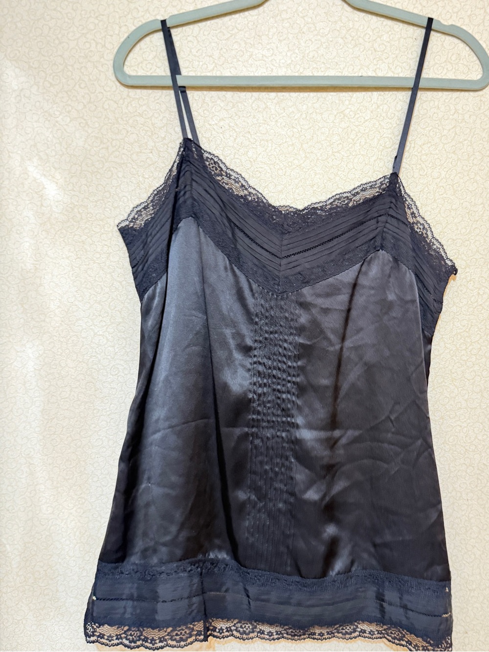 White House Black Market Women’s L 100% Silk Black Lace Camisole Cami Top